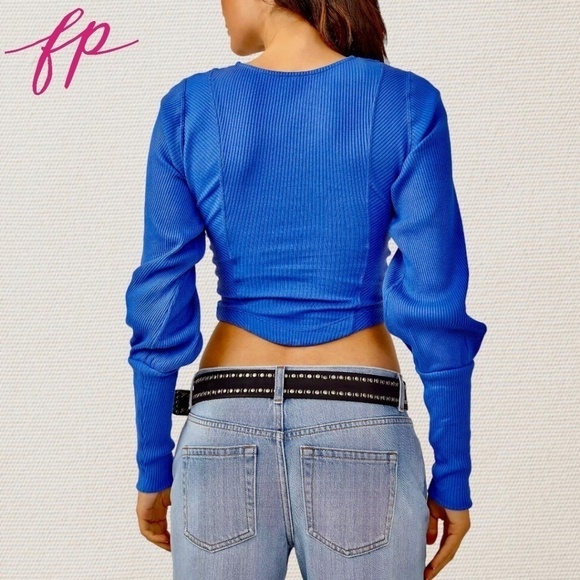 FREE PEOPLE Petra Long Sleeve Low-Scoop Neck Crop Top in Blue/LG NWT - Picture 7 of 14